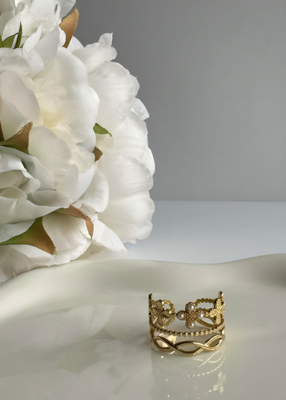 Pearly Crown Ring