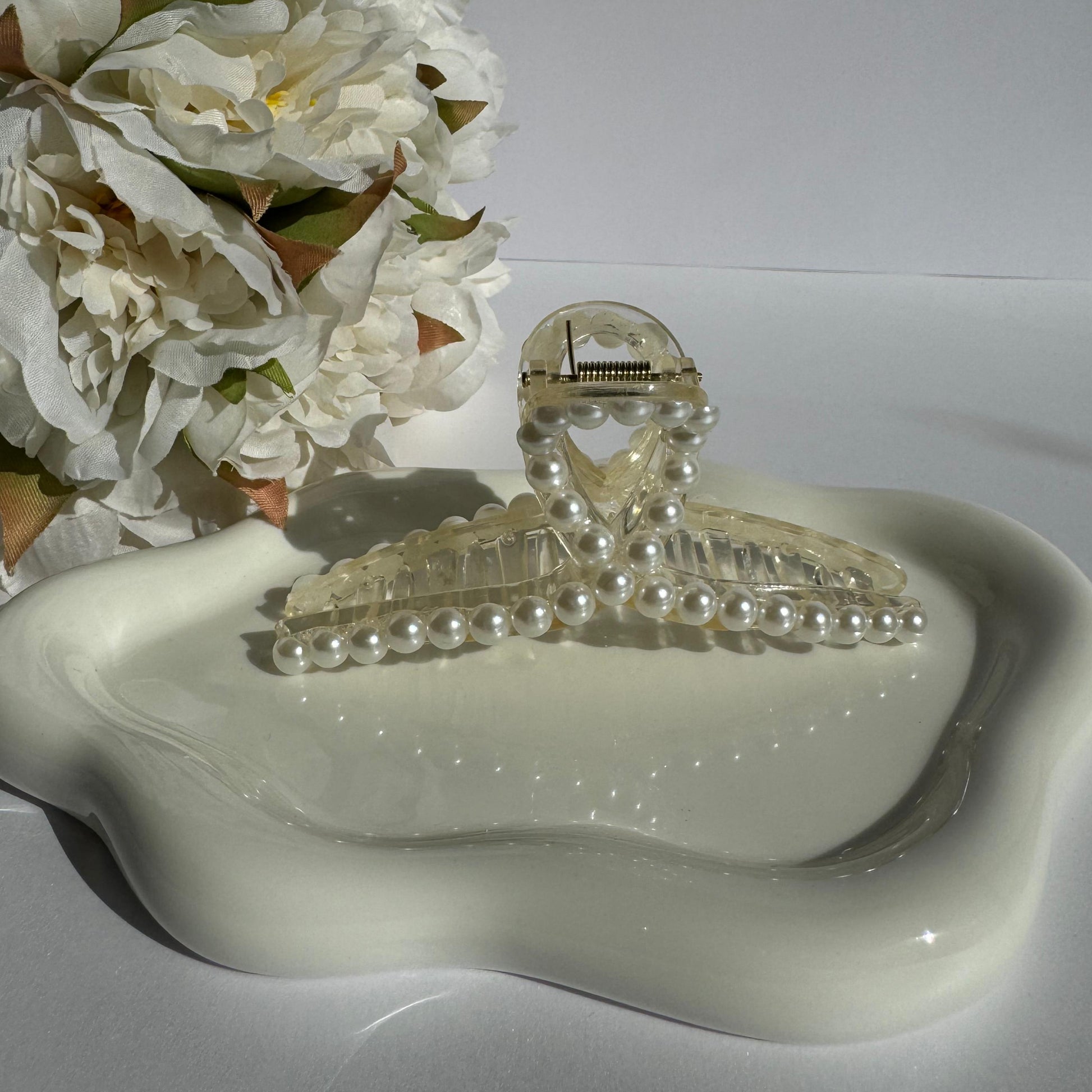 Pearly Hairclip - Stijlvolle haarclip met een elegante afwerking, perfect voor het vasthouden van haar met een vleugje charme - Armona jewelry